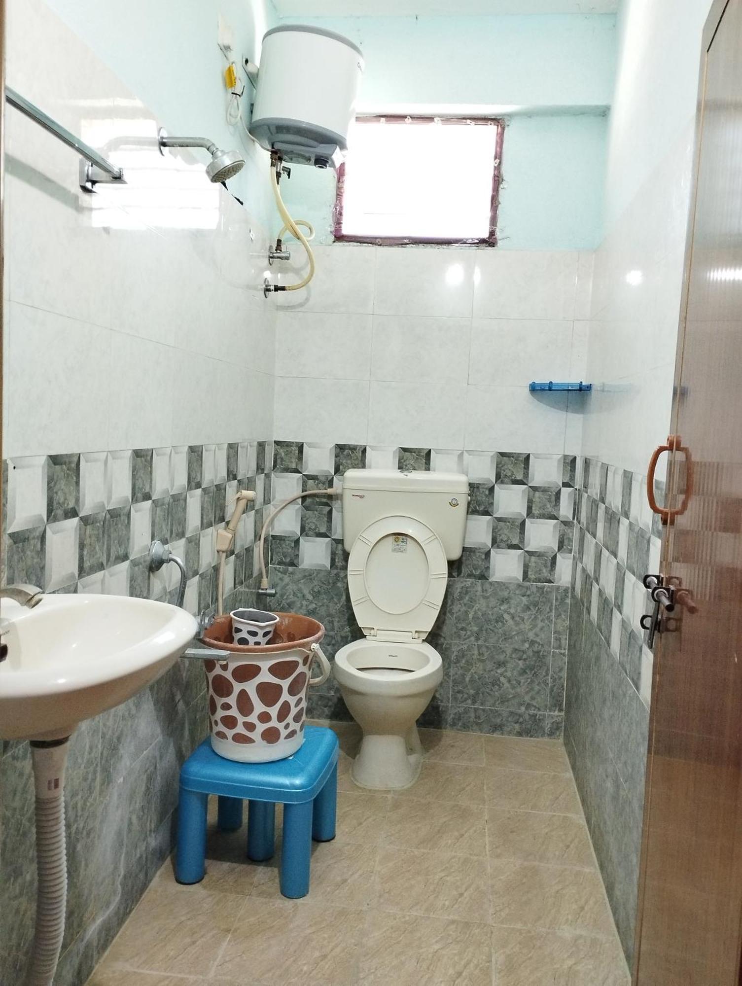 Sls Homestay - Luxury Ac Service Apartments 1Bhk, 2Bhk, 3Bhk - Direct Flyover To Alipiri Tirumala Gate - Walk To Ps4 Pure Veg Restaurants, Supermarkets - Near To National Highway & Padmavathi Amma Temple - Modular Kitchen, Living Room -Free Superfast Tirupati Exteriér fotografie
